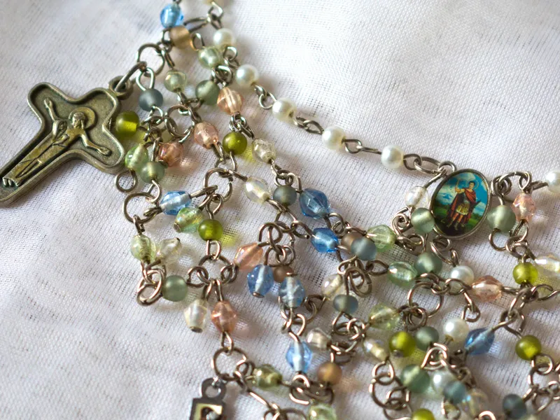 Collar de cruces, foto 3 de 3