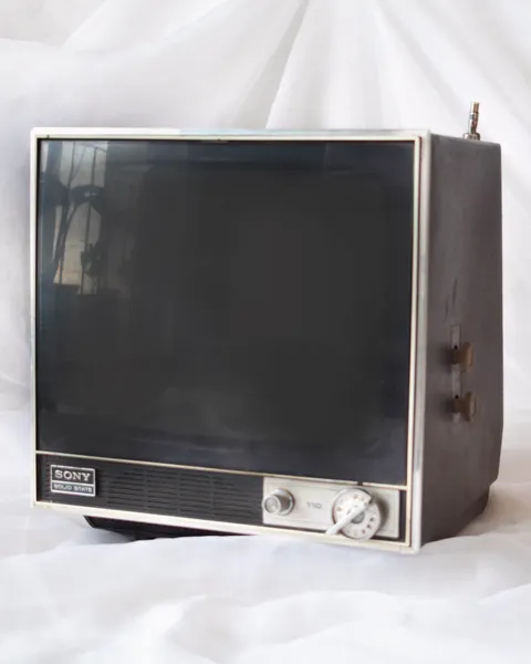 Televisor portátil Sony CRT, foto 2